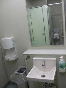 サミットストア向台町店　1階トイレ