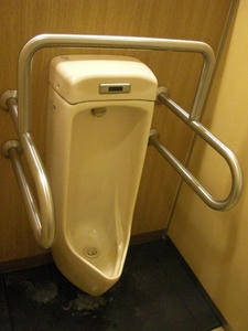 マルエツ戸倉店トイレ