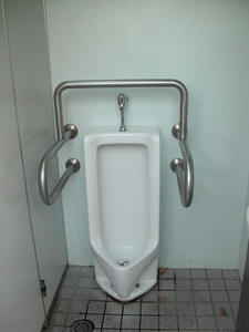 南沢水辺公園トイレ