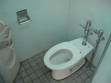 南沢水辺公園トイレ