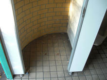 小山台遺跡公園トイレ