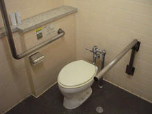 芝久保公民館多目的トイレ