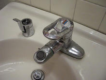 ドンキホーテ小平店 外多目的トイレ