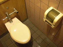 大栄ボウルトイレ