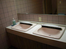 大栄ボウルトイレ