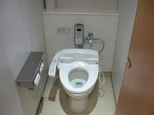 クルネ 1階トイレ