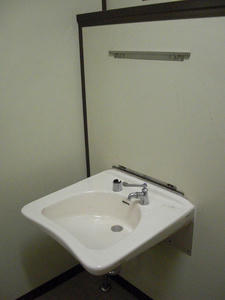 さいかち公園多目的トイレ