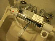 サンドラッグ東久留米幸町店 外トイレ