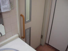 ヤサカ立川幸町店 2階トイレ