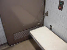 東久留米市役所1階　市民ひろば多目的トイレ