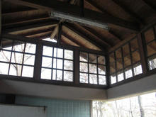 野山北公園　遺跡トイレ