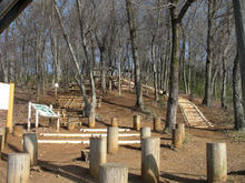 野山北公園　グランド広場アスレチック