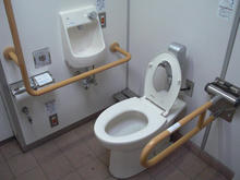 上祖師谷パンダ公園トイレ