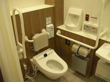 ルミネ立川店 3階多目的トイレ