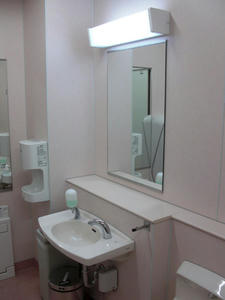 サミットストア上連雀店トイレ