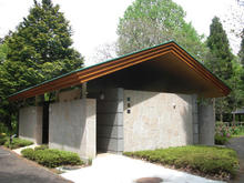 神代植物園分園 グリーンギャラリートイレ(NEW)