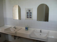 神代植物園分園 グリーンギャラリートイレ(NEW)