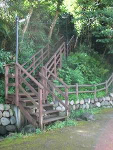 下の川緑地せせらぎ遊歩道公園 展望広場