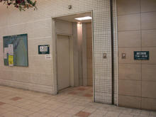 京王クラウン街笹塚　多目的トイレ