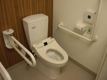 コジマNEW高井戸東店 2階多目的トイレ