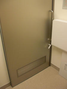 コジマNEW高井戸東店 2階多目的トイレ