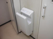 東急ストアプレッセ二子玉川仮設店 バックヤードトイレ