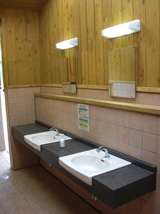 石畑公園トイレ