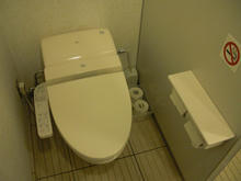 ユニクロ世田谷千歳台店トイレ