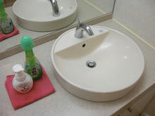 ユニクロ世田谷千歳台店トイレ