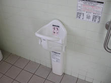 八王子城跡　入口広場多目的トイレ