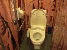 ドンキホーテ中野駅前店 5階トイレ