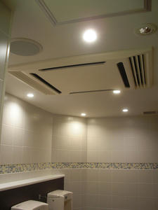 ルミネエスト新宿店　フードポケットトイレ