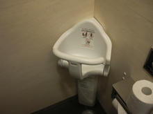 AKIBAカルチャーズZONE 地下1階トイレ