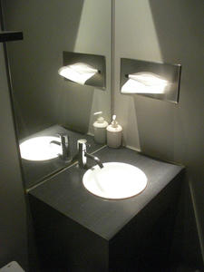 ボーコンセプト新宿店　3階トイレ