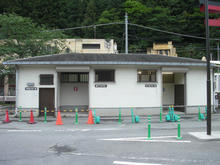 高尾山口駅　駐車場トイレ