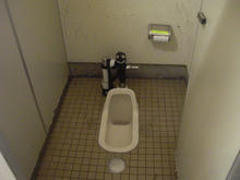 高尾山口駅　駐車場トイレ