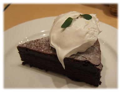 チョコレートケーキ