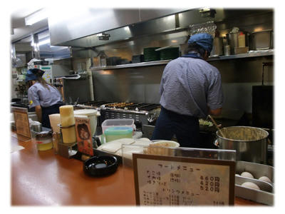 たこ屋内部