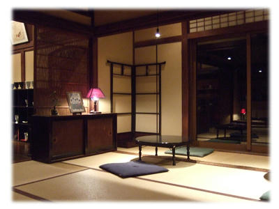 離れ