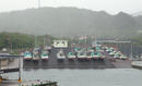 八重根港