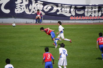201005099f.jpg