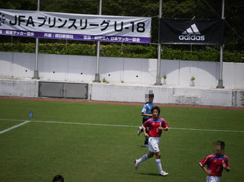 201107093f.jpg