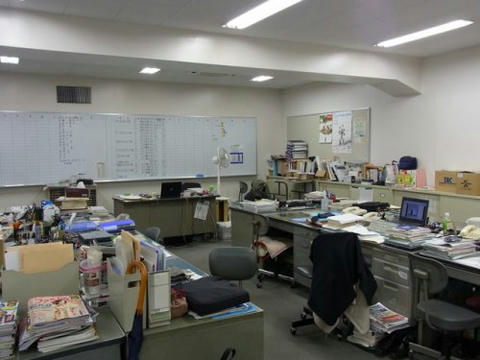 R0010239-2.jpg