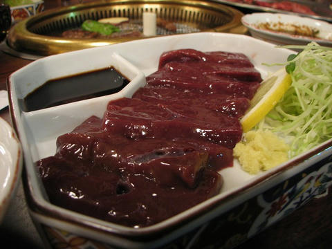 レバ刺し