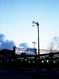 青森駅にて