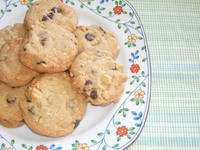 Chocolate Macademia Cookies