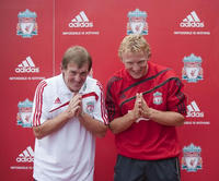 20090722_Dalglish-Kuyt.JPG