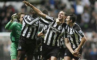 20101212_vsNewCastle.jpg