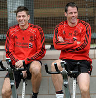 20110810_Gerrard-Carragher.jpg