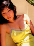 小野真弓
2nd写真集 [Love Maui] (70)